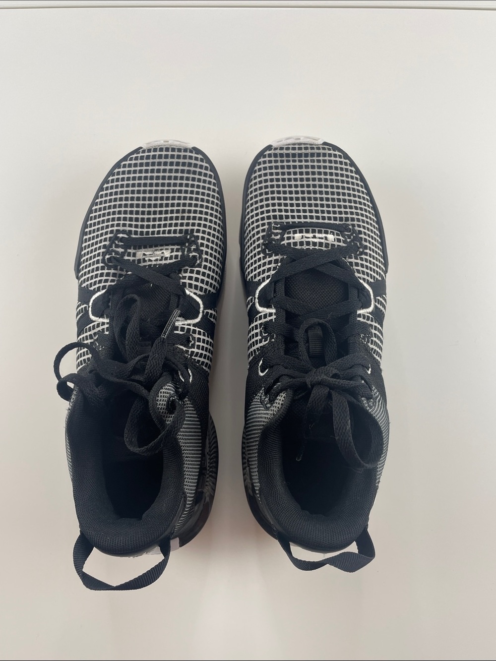 Men's Black and White Grid Knit Sneaker - Lace-Up Comfort